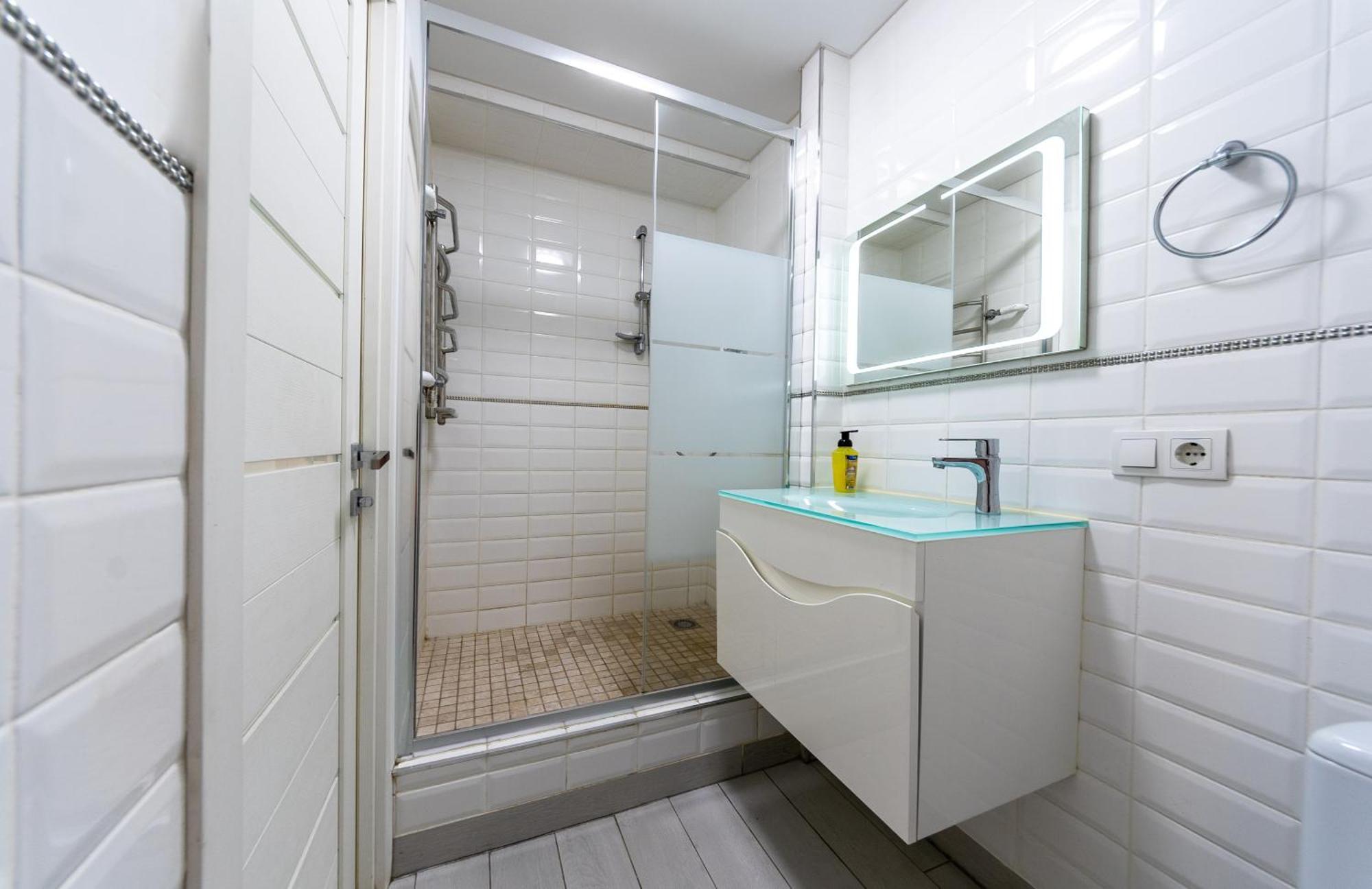 Home Apartments Киев Экстерьер фото